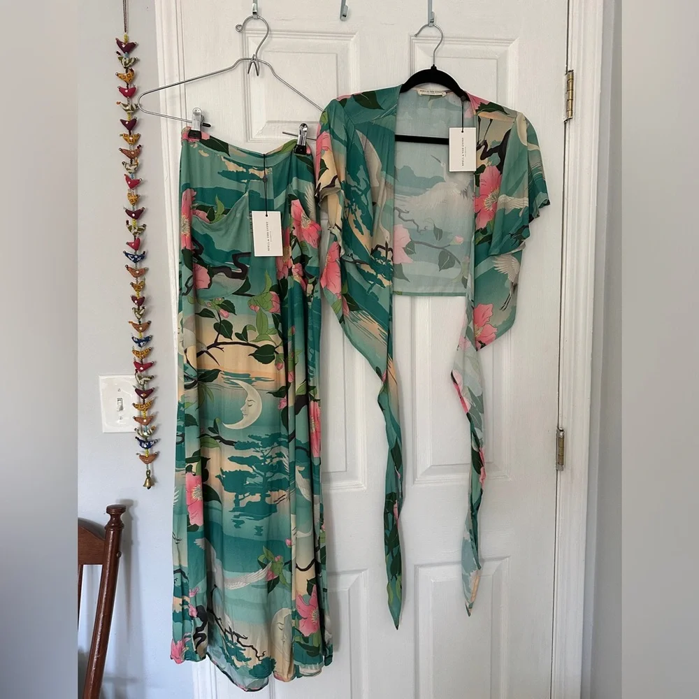 New spell nightingale crop top M & wide pants set S - Picture 2 of 16